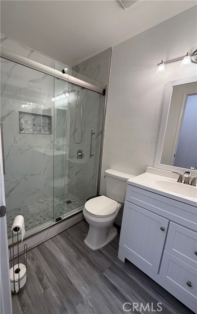 Detail Gallery Image 10 of 21 For 5586 Grand Prix Ct, Fontana,  CA 92336 - 3 Beds | 2 Baths