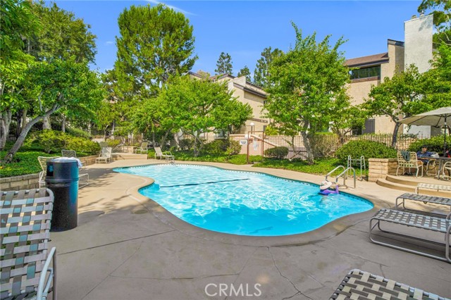 8675 Falmouth Avenue, Playa del Rey CA: https://media.crmls.org/medias/ed9941a6-9e14-4ce5-b435-441da5150727.jpg