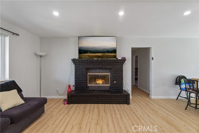Detail Gallery Image 6 of 36 For 7558 Lobos Ave, Hesperia,  CA 92345 - 4 Beds | 3 Baths