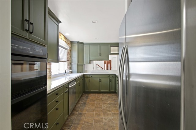 Detail Gallery Image 11 of 24 For 416 Larkspur Ave, Corona Del Mar,  CA 92625 - 2 Beds | 2/1 Baths
