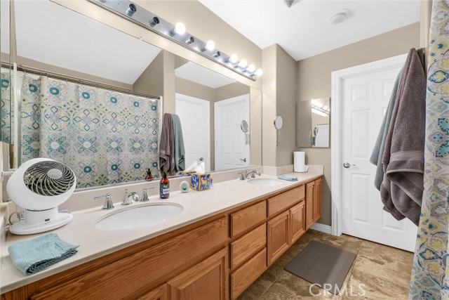 12284 Sandy Creek, Riverside CA: https://media.crmls.org/medias/ed9bac2a-878e-411c-994d-403026628df7.jpg