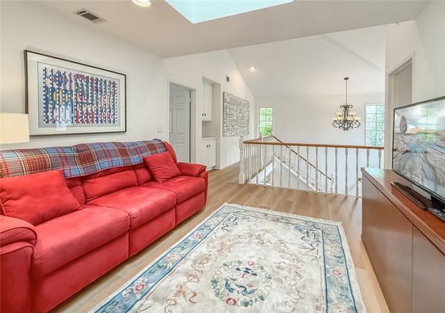 5700 Tanner Ridge Avenue, Westlake Village CA: https://media.crmls.org/medias/ed9cd864-1311-460e-af58-e375f8a02019.jpg