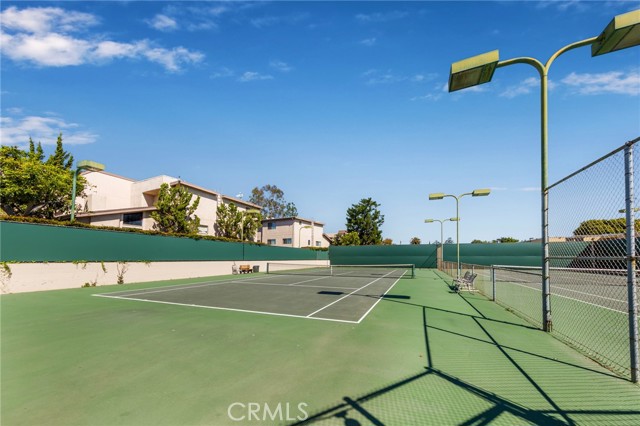 Detail Gallery Image 17 of 28 For 15137 Magnolia a,  Sherman Oaks,  CA 91403 - 3 Beds | 3 Baths