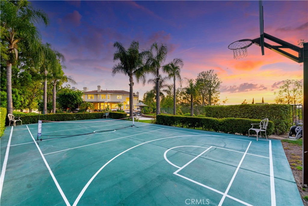 MLS #OC25151430 img 3