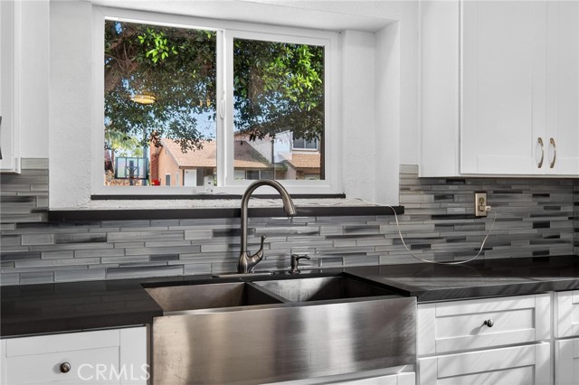 Detail Gallery Image 7 of 27 For 1511 Eudora Ave, Wilmington,  CA 90744 - 4 Beds | 2 Baths
