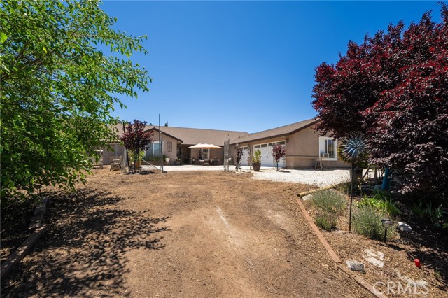 Detail Gallery Image 2 of 38 For 7575 Rancho Rd, Pinon Hills,  CA 92372 - 4 Beds | 3 Baths