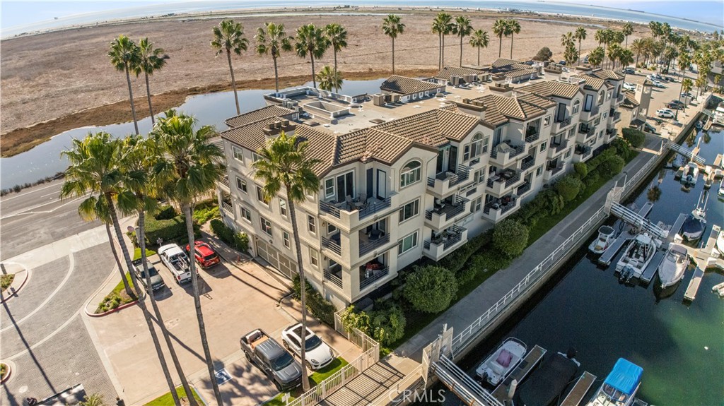 4165 Warner Avenue #206