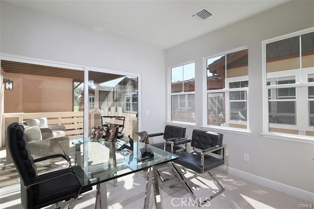 Detail Gallery Image 9 of 17 For 155 N Wabash Ave #4,  Glendora,  CA 91741 - 3 Beds | 3 Baths