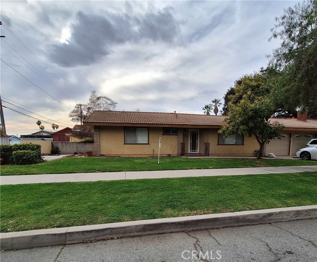 227 N Wabash Ave, Glendora, CA 91741