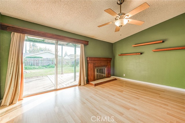 Detail Gallery Image 10 of 46 For 562 Sunset, Merced,  CA 95340 - 4 Beds | 2 Baths