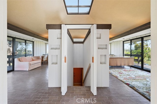 Image 38 of 66 For 100 Saddleback