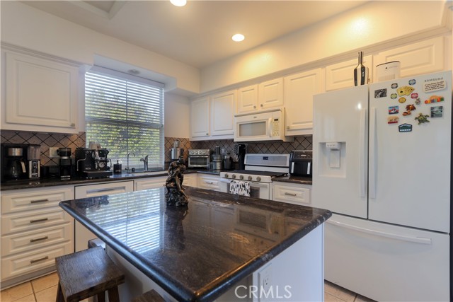 Detail Gallery Image 7 of 20 For 2212 Crescent Oak, Irvine,  CA 92618 - 2 Beds | 2 Baths