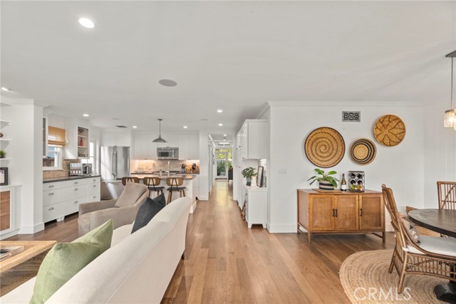 1147 7th Street, Hermosa Beach, California 90254, 3 Bedrooms Bedrooms, ,2 BathroomsBathrooms,Residential,For Sale,7th Street,SB25258608 1147 7th Street, Hermosa Beach, California 90254, 3 Bedrooms Bedrooms, ,2 BathroomsBathrooms,Residential,For Sale,7th Street,SB25258608