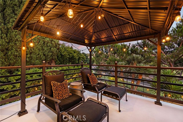 28 Mykonos, Laguna Niguel CA: https://media.crmls.org/medias/eda58c8d-89c0-4515-8220-a3de0428e97e.jpg