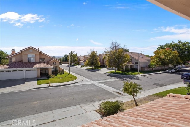 Detail Gallery Image 15 of 23 For 447 W Avenue J12, Lancaster,  CA 93534 - 4 Beds | 3 Baths