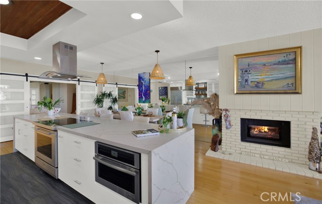 Detail Gallery Image 19 of 43 For 716 Cliff Dr, Laguna Beach,  CA 92651 - 2 Beds | 2 Baths