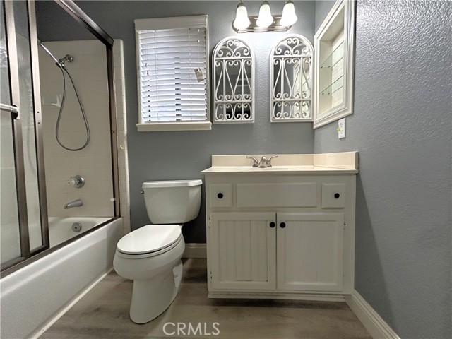 Detail Gallery Image 17 of 28 For 3773 Burning Tree, Ontario,  CA 91761 - 3 Beds | 2/1 Baths