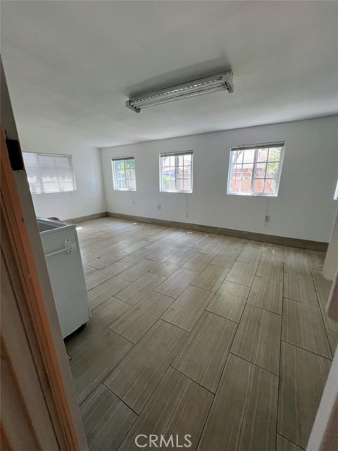 14691 ONTARIO Drive, Westminster CA: https://media.crmls.org/medias/eda74483-1f67-4a64-a72e-a93c9540396f.jpg