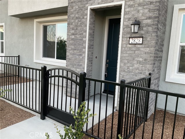 2828 E Schumacher Paseo, Ontario CA: https://media.crmls.org/medias/eda795a9-2434-4f6b-b645-e730788b5d2f.jpg