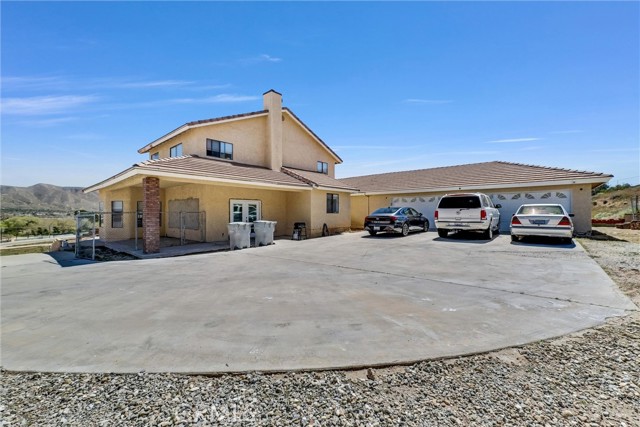 Detail Gallery Image 10 of 49 For 7474 Calpella Ave, Hesperia,  CA 92345 - 4 Beds | 2/1 Baths