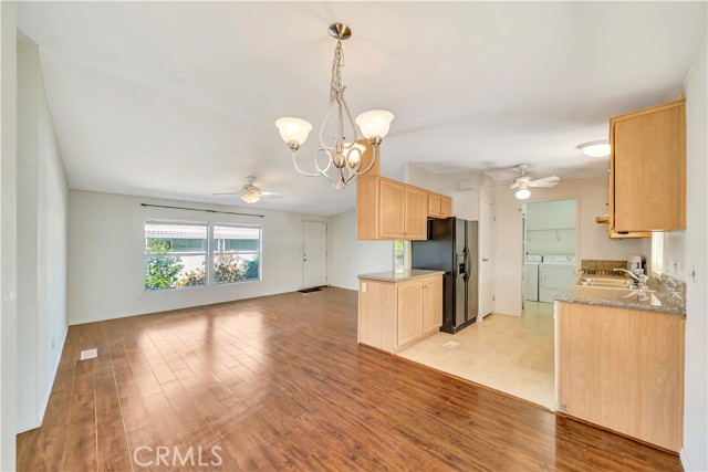 Detail Gallery Image 9 of 52 For 24 Gitana Ave #164,  Camarillo,  CA 93012 - 3 Beds | 2 Baths