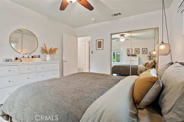 Image 20 of 42 For 22939 Lull Street