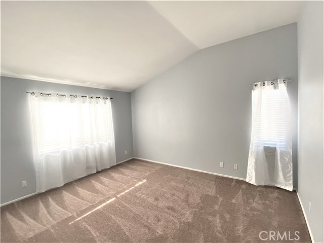 Detail Gallery Image 32 of 43 For 934 Primrose Ln, Corona,  CA 92878 - 4 Beds | 2/1 Baths