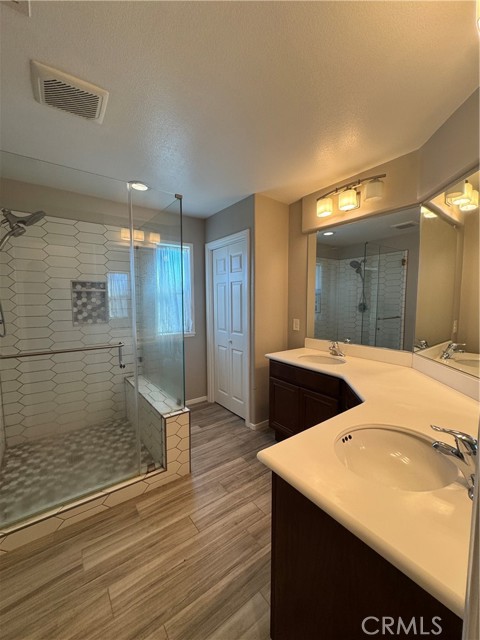 29101 Springshores Drive, Menifee CA: https://media.crmls.org/medias/edaa480a-cf72-4ae8-b7a5-ae7c0f7d5dcd.jpg