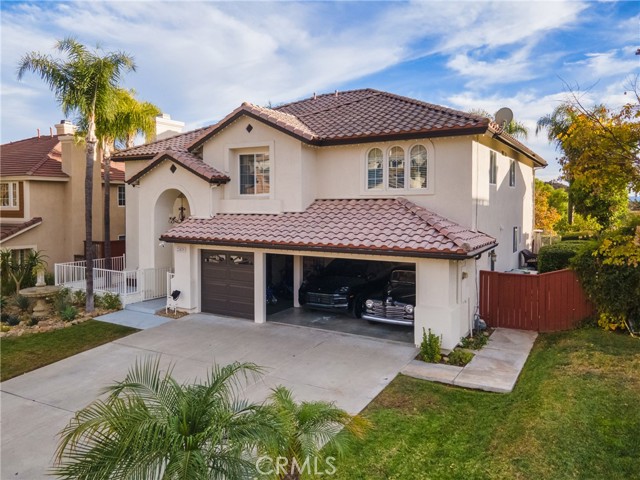 Detail Gallery Image 6 of 61 For 23859 via Segovia, Murrieta,  CA 92562 - 5 Beds | 3/1 Baths