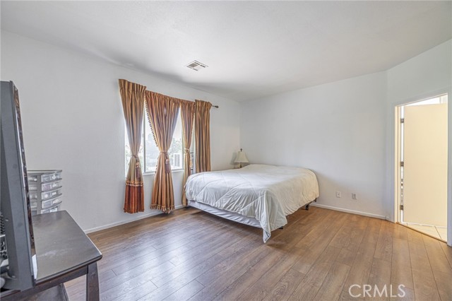 5808 Monterey Place, Palmdale CA: https://media.crmls.org/medias/edabc8c5-8f8d-4f9c-862e-aba1f8db1a64.jpg