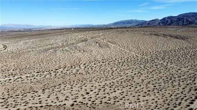 Detail Gallery Image 8 of 29 For 5055 Shoshone Valley Rd, Twentynine Palms,  CA 92277 - – Beds | – Baths