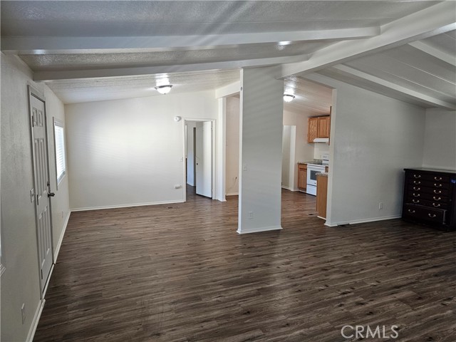 Detail Gallery Image 6 of 41 For 2890 7th St, Clearlake,  CA 95422 - 3 Beds | 2 Baths