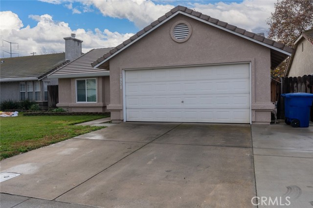 Detail Gallery Image 3 of 36 For 3920 El Portal Pl, Modesto,  CA 95357 - 3 Beds | 2 Baths