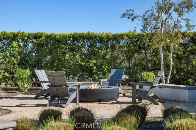 Detail Gallery Image 40 of 56 For 27659 S Rosewood Ln, San Pedro,  CA 90732 - 4 Beds | 3/1 Baths