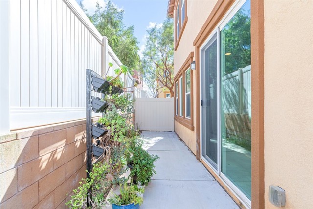 Detail Gallery Image 18 of 22 For 40542 Calla Lilly, Murrieta,  CA 92563 - 3 Beds | 2/1 Baths