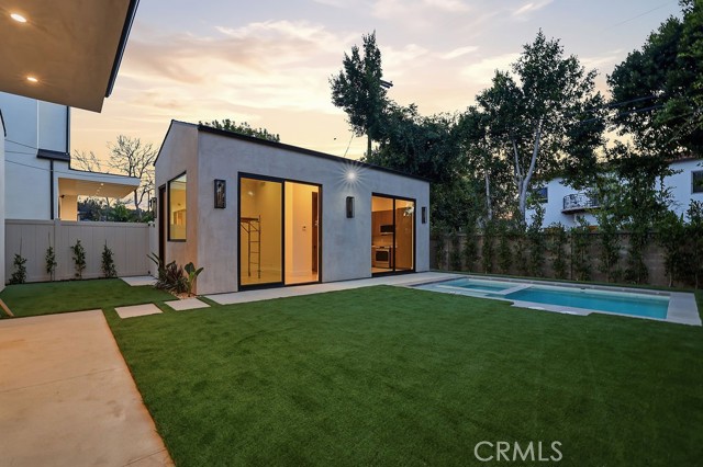 Detail Gallery Image 23 of 24 For 4617 Atoll Ave, Sherman Oaks,  CA 91423 - 5 Beds | 5 Baths