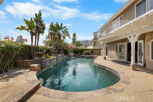 Detail Gallery Image 4 of 41 For 29665 Meadowmist, Agoura Hills,  CA 91301 - 5 Beds | 5 Baths