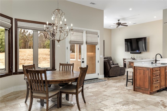 1950 Lemon Ranch Road, Arroyo Grande CA: https://media.crmls.org/medias/edae6608-c14f-47be-9395-e42d20500de7.jpg