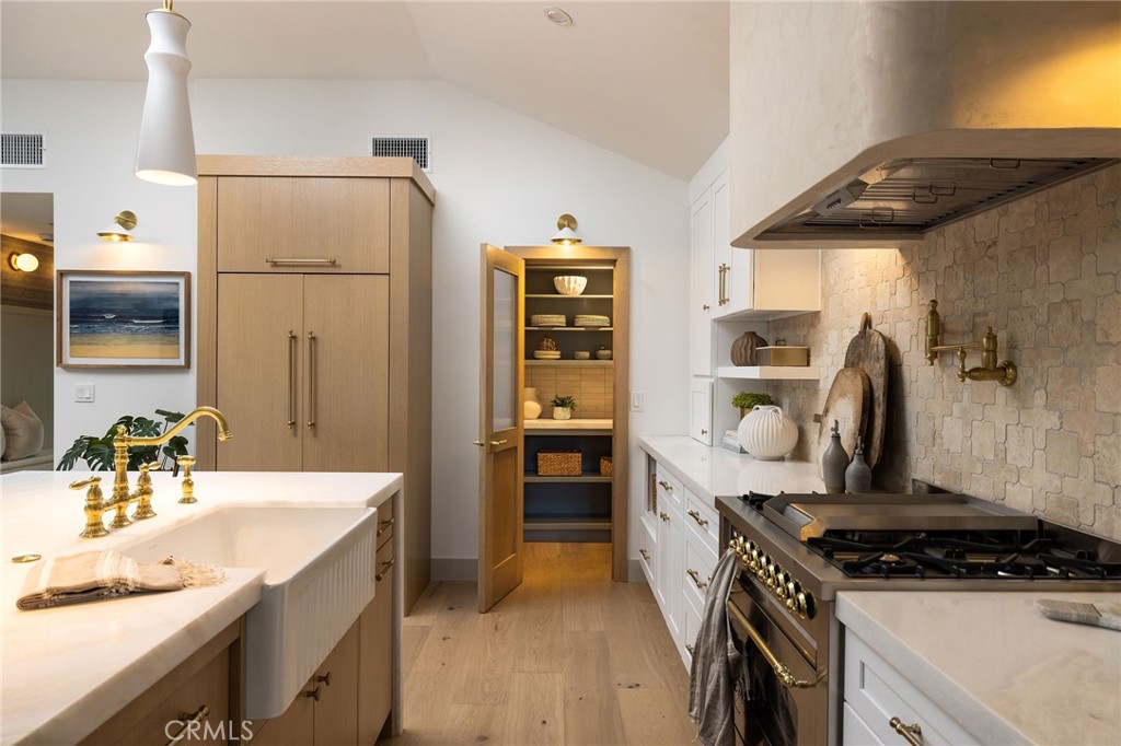 MLS #OC26163629 image #8