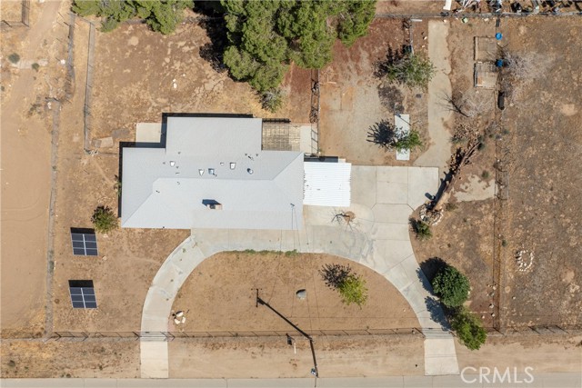 1729 W Avenue N8, Palmdale CA: https://media.crmls.org/medias/edafa9b1-9d3c-4e36-b7c5-02acfc295102.jpg
