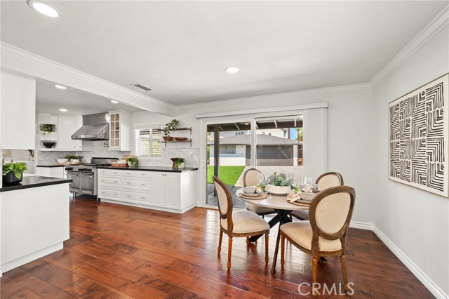 Detail Gallery Image 13 of 50 For 18661 Vale, Santa Ana,  CA 92705 - 4 Beds | 2 Baths