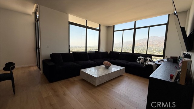 Detail Gallery Image 26 of 68 For 345 Pioneer Dr Ph5,  Glendale,  CA 91203 - 2 Beds | 2 Baths