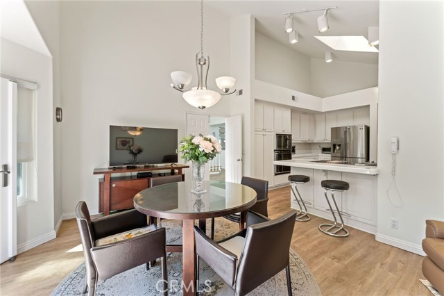 Detail Gallery Image 22 of 65 For 21 Centaurus, Irvine,  CA 92603 - 4 Beds | 3/1 Baths