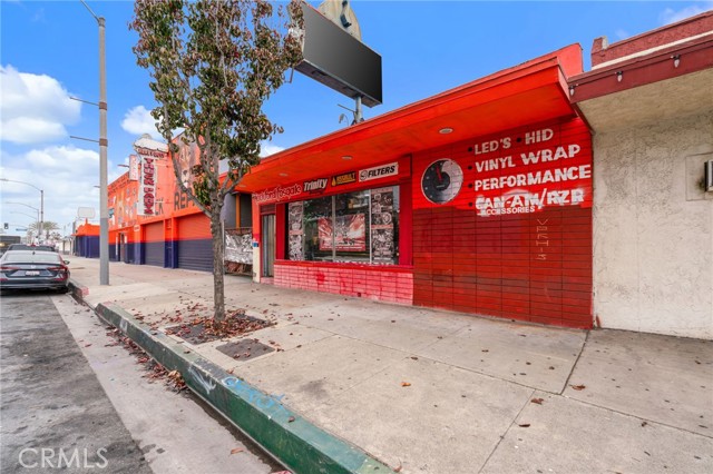 Detail Gallery Image 3 of 41 For 10240 Atlantic Ave, South Gate,  CA 90280 - – Beds | – Baths