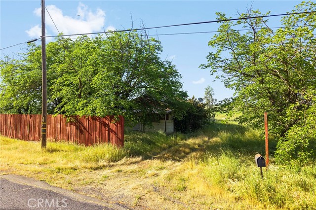 417 Cox Lane, Oroville CA: https://media.crmls.org/medias/edb31e9c-b50c-41a0-8d36-281d82546b3a.jpg