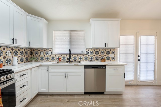 Detail Gallery Image 9 of 45 For 12830 Lakota Rd, Apple Valley,  CA 92308 - 4 Beds | 2 Baths