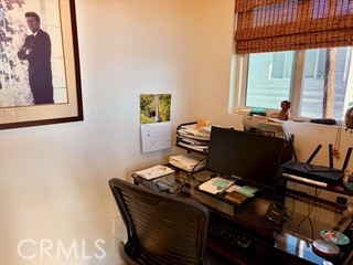 Detail Gallery Image 17 of 49 For 4216 Ocean, Manhattan Beach,  CA 90266 - 2 Beds | 3 Baths