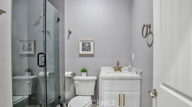 408 S Flower Street, Santa Ana CA: https://media.crmls.org/medias/edb4bfa8-e869-4865-8bcb-984e35d73ad4.jpg