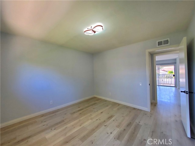 Detail Gallery Image 14 of 17 For 12718 Oxford Dr, La Mirada,  CA 90638 - 3 Beds | 2/1 Baths