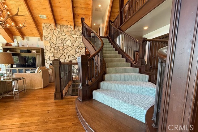 28103 Point Hamiltair, Lake Arrowhead, CA 92352